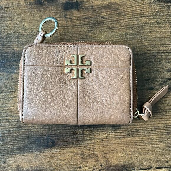Tory Burch leather key holder / wallet in light brown - Picture 1 of 11